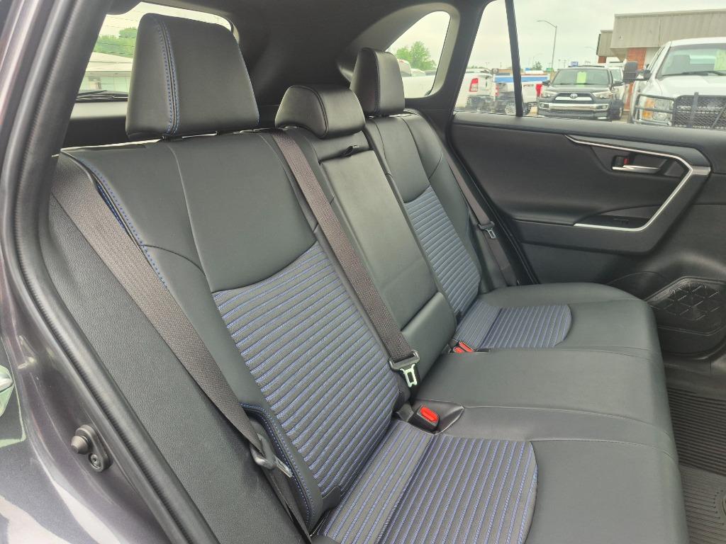 2022 Toyota RAV4 - $31,999