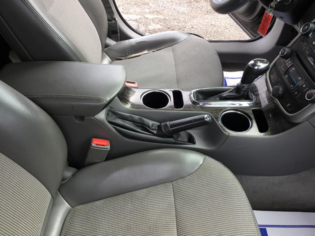 2015 Chevrolet Malibu - $7,999