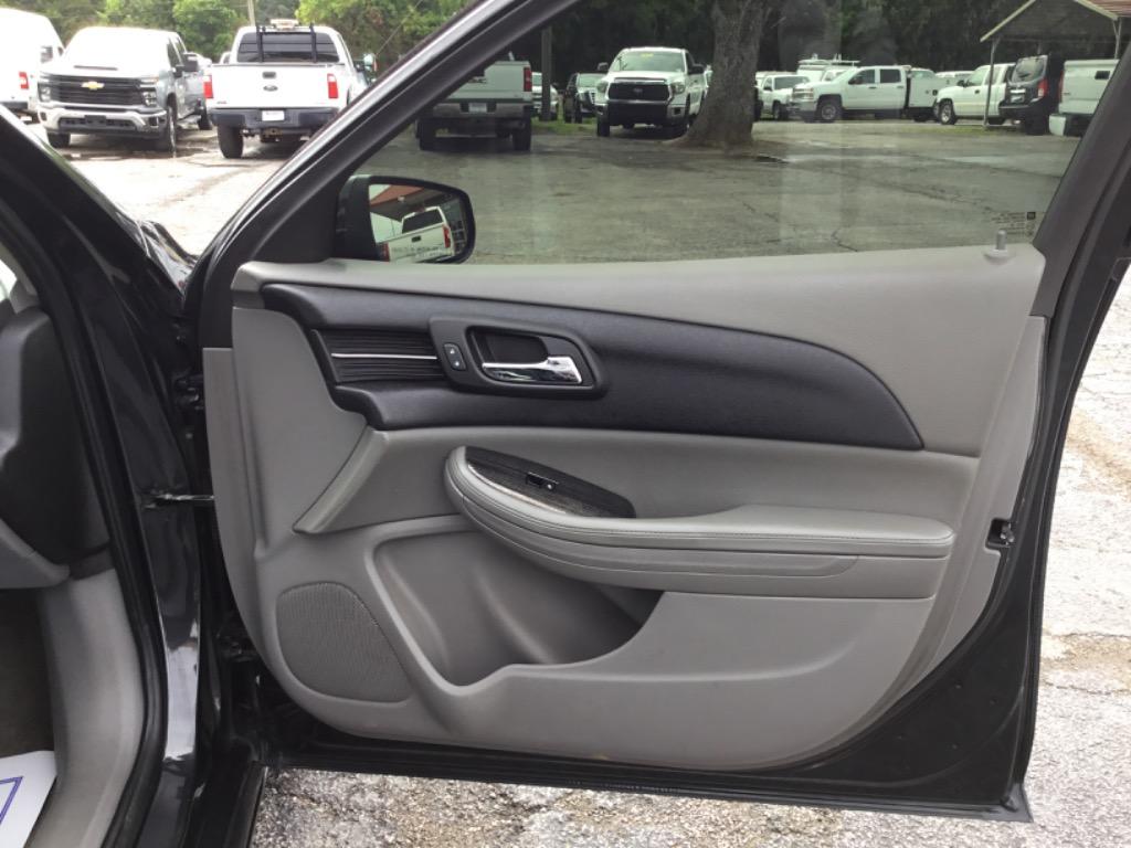 2015 Chevrolet Malibu - $7,999