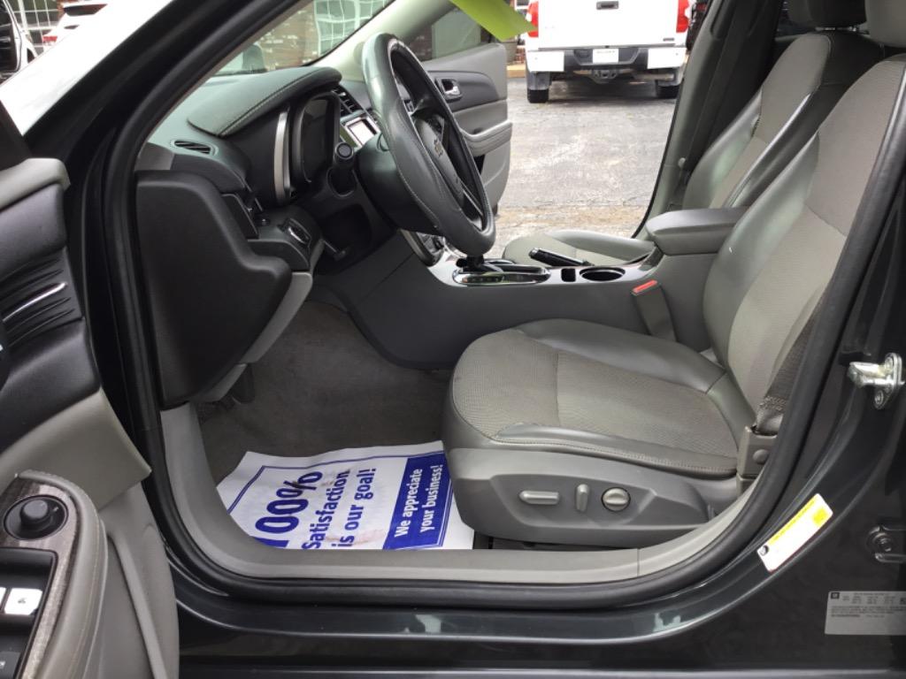 2015 Chevrolet Malibu - $7,999