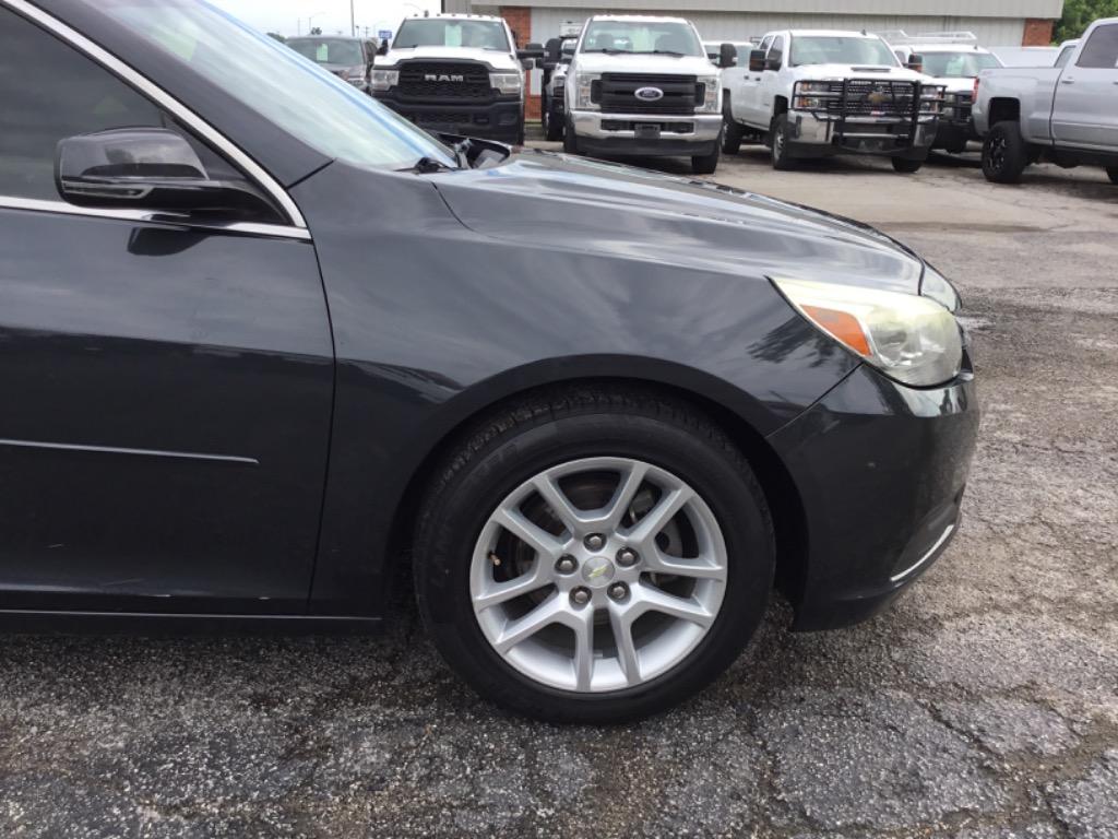 2015 Chevrolet Malibu - $7,999