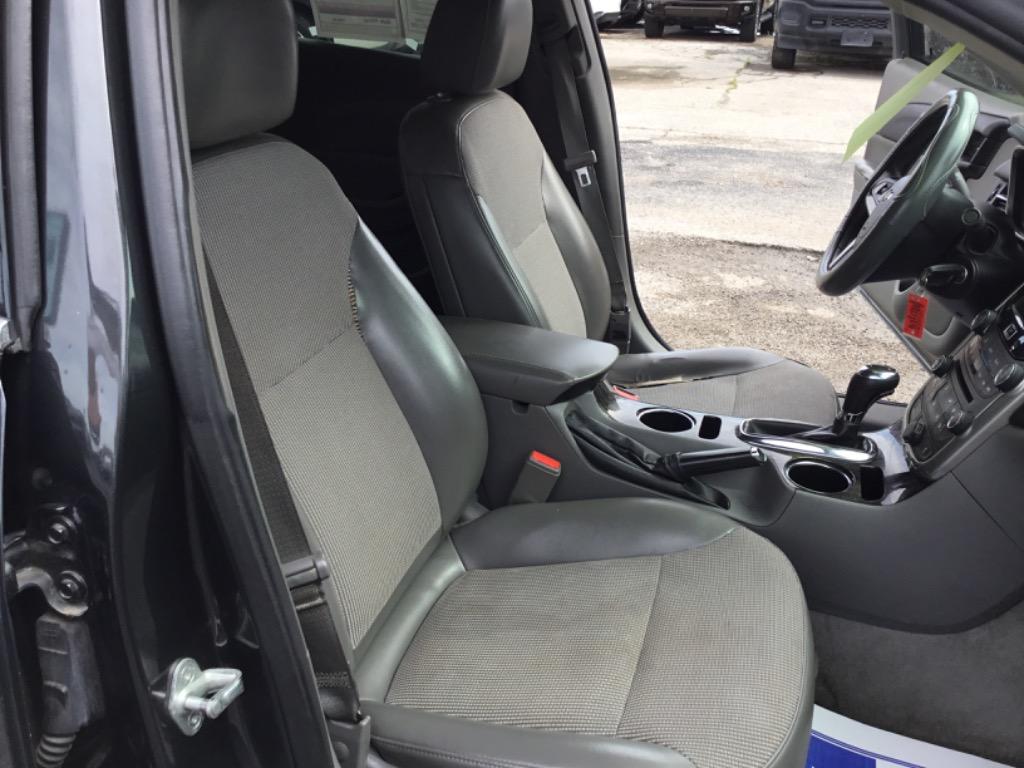 2015 Chevrolet Malibu - $7,999
