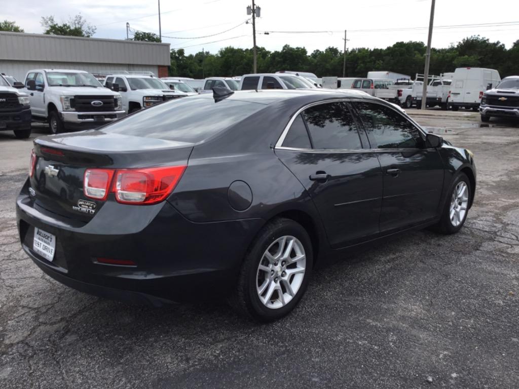 2015 Chevrolet Malibu - $7,999