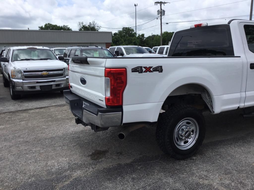 2019 Ford F-250 - $18,999