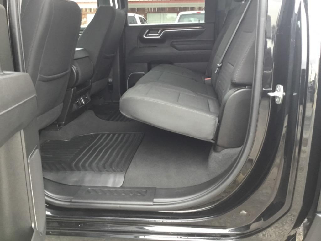 2025 Chevrolet Silverado 3500 - $57,999