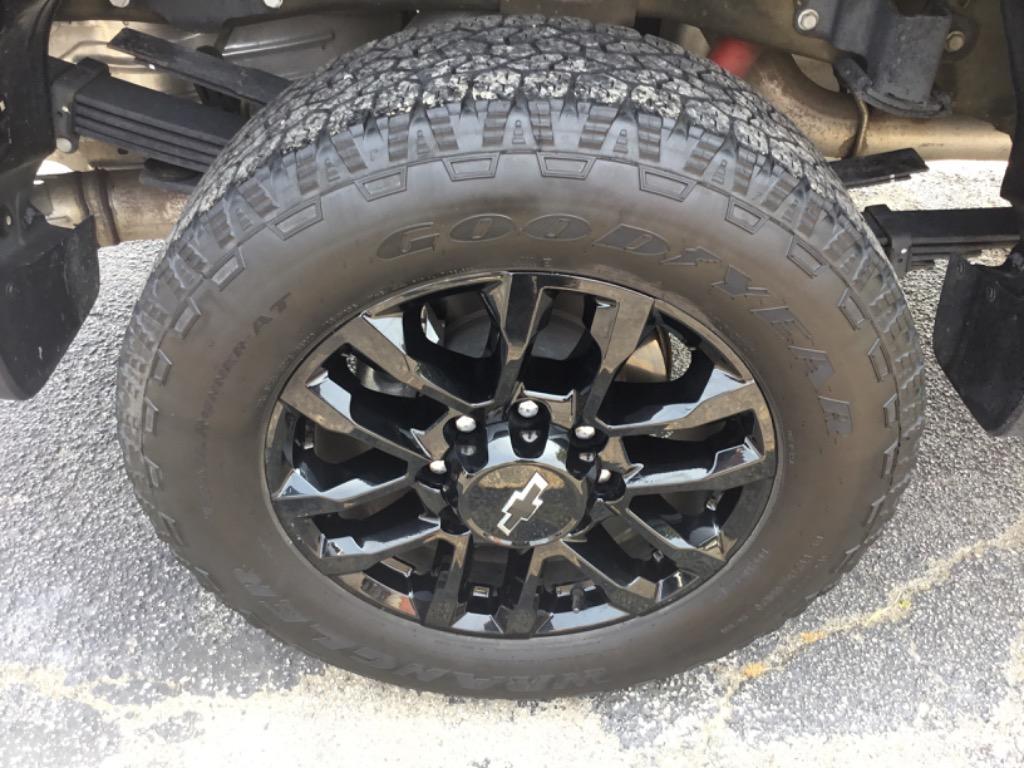 2025 Chevrolet Silverado 3500 - $57,999