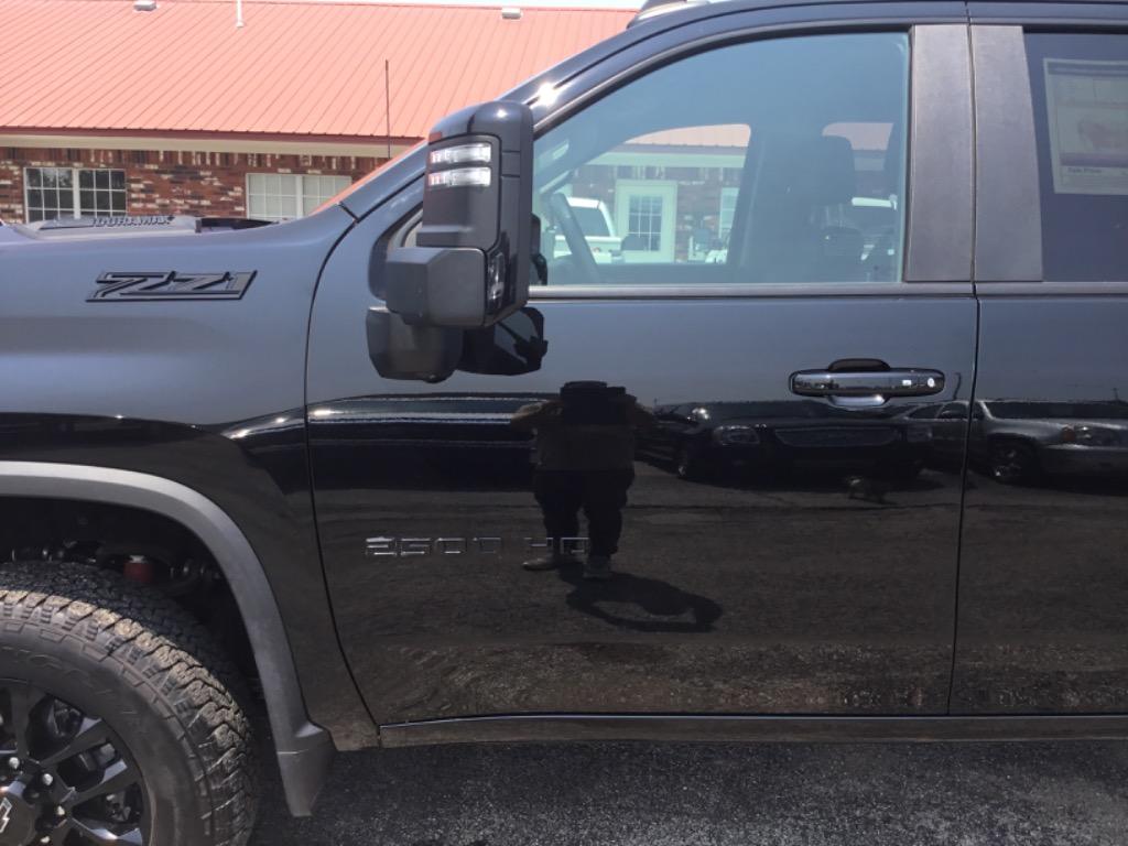 2025 Chevrolet Silverado 3500 - $57,999