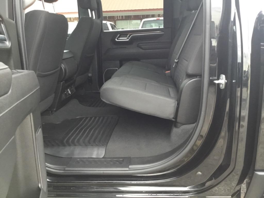 2025 Chevrolet Silverado 3500 - $57,999