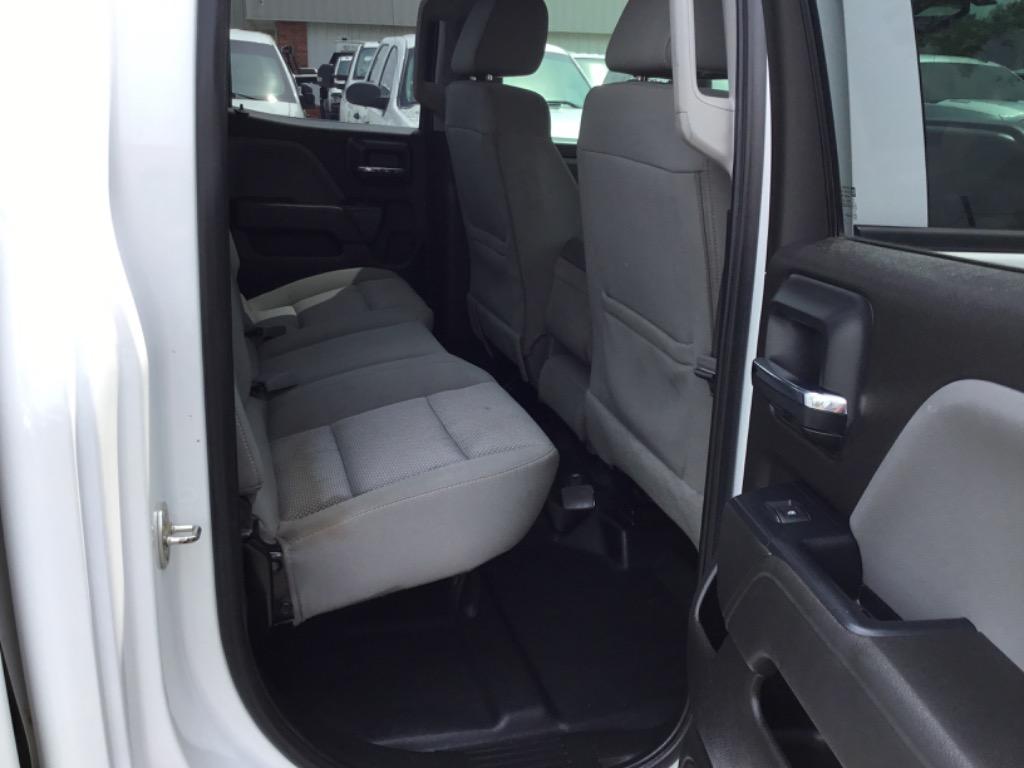 2018 Chevrolet Silverado 2500 - $22,999