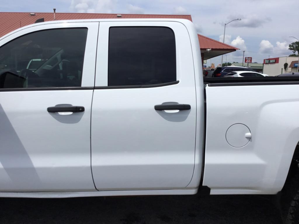 2018 Chevrolet Silverado 2500 - $22,999