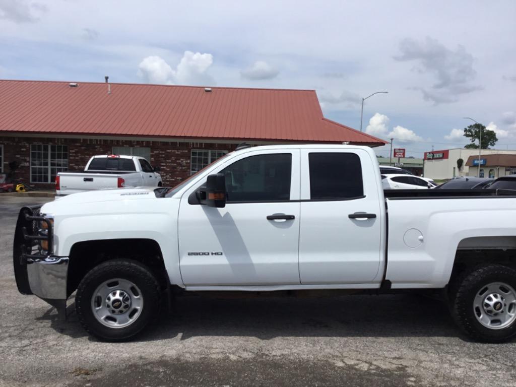 2018 Chevrolet Silverado 2500 - $22,999