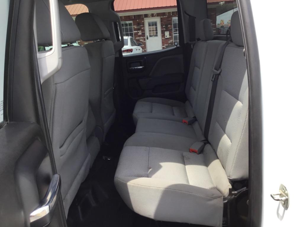2018 Chevrolet Silverado 2500 - $22,999