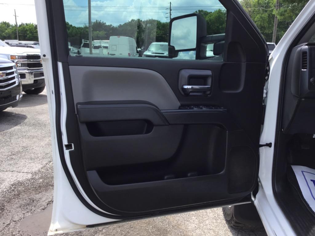 2018 Chevrolet Silverado 2500 - $22,999