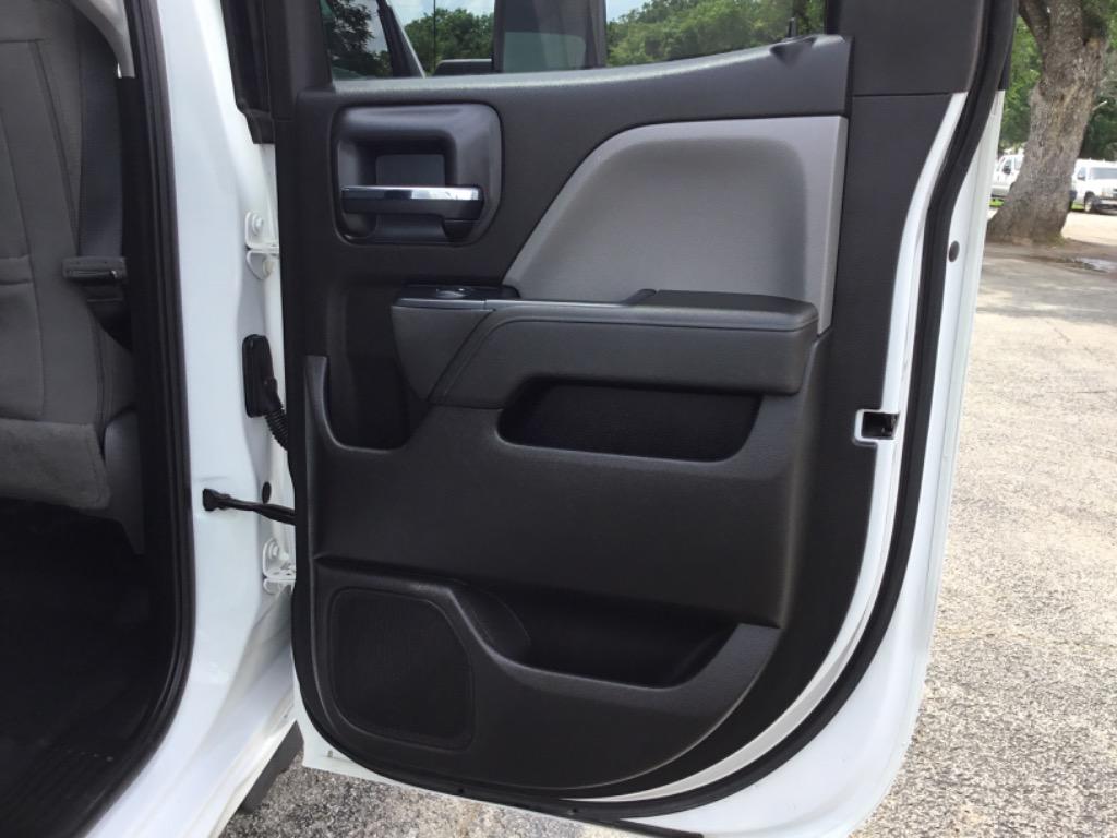 2018 Chevrolet Silverado 2500 - $22,999