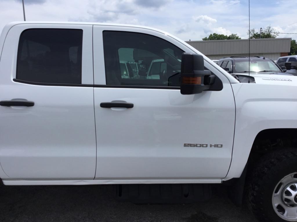 2018 Chevrolet Silverado 2500 - $22,999