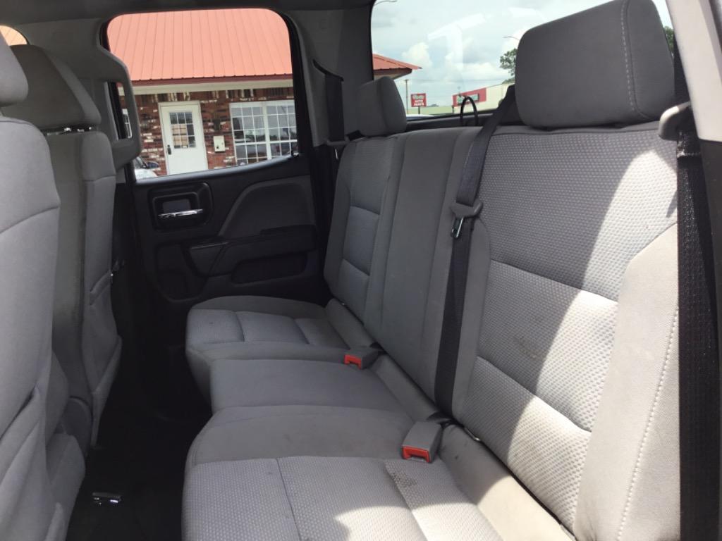 2018 Chevrolet Silverado 2500 - $22,999