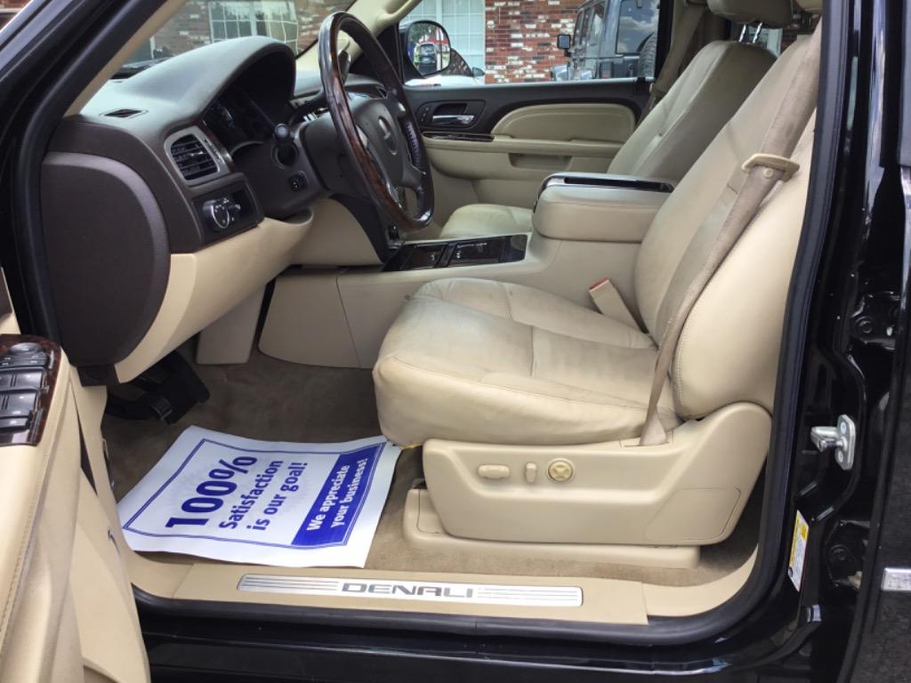 2010 GMC Yukon - $7,999