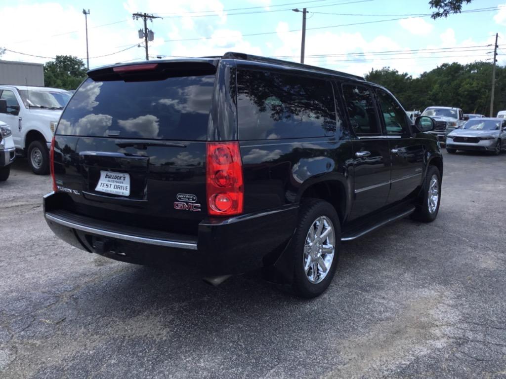 2010 GMC Yukon - $7,999
