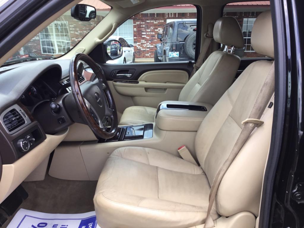 2010 GMC Yukon - $7,999