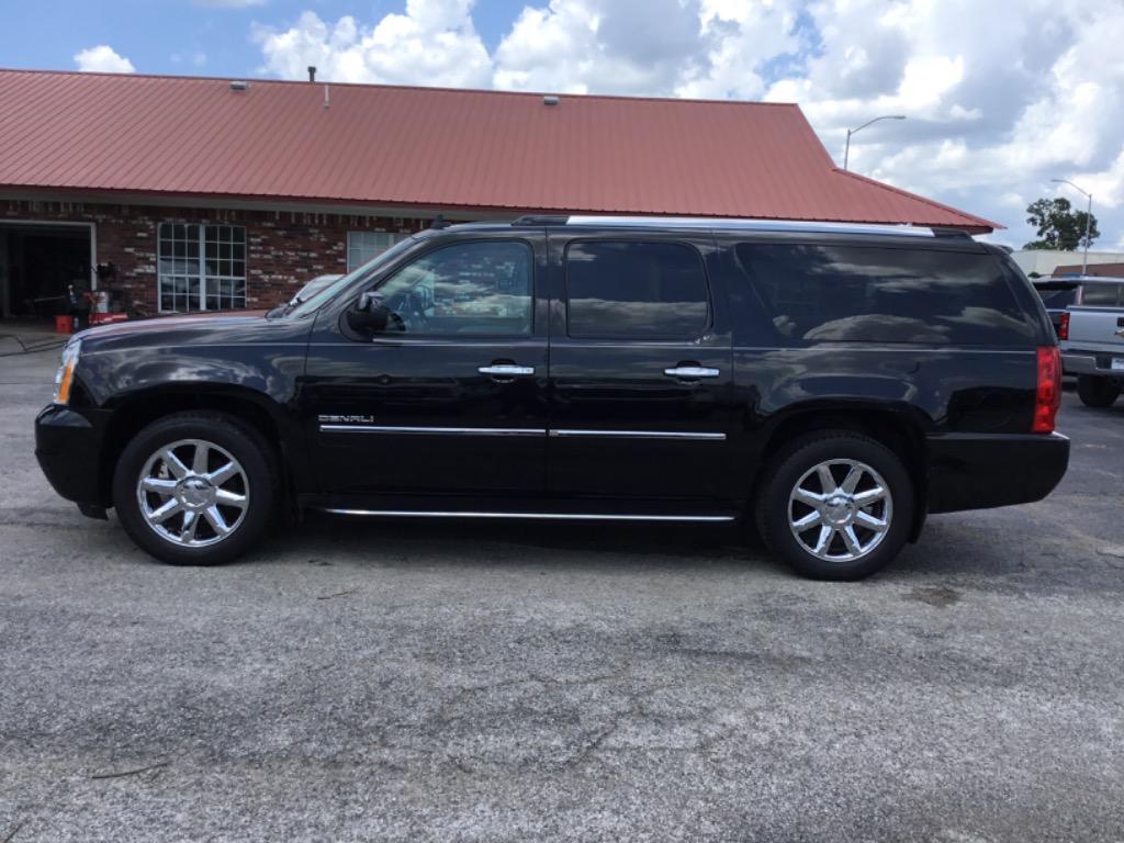 2010 GMC Yukon - $7,999