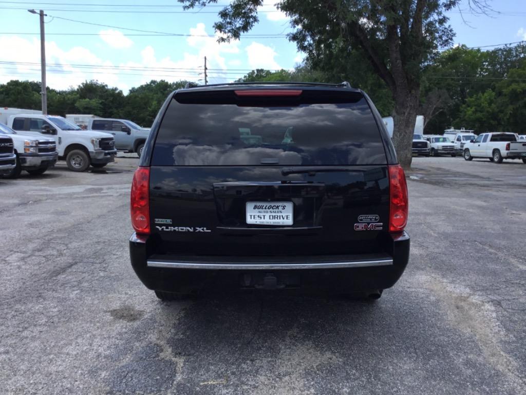 2010 GMC Yukon - $7,999