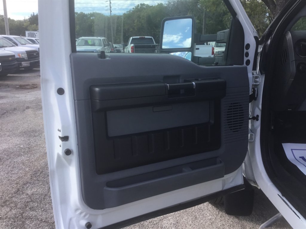 2011 Ford F-450 - $24,999