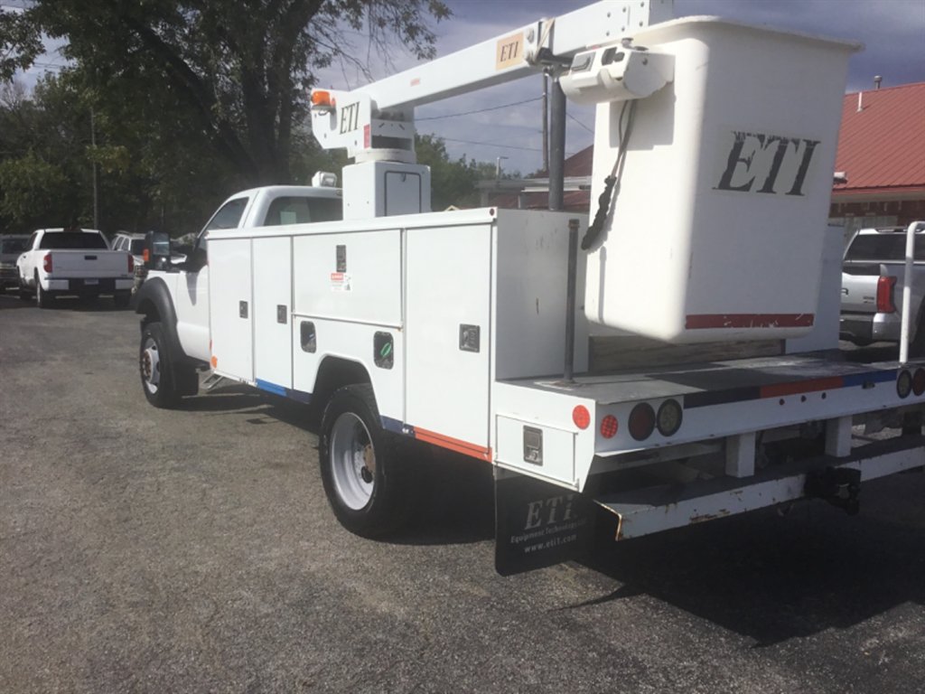 2011 Ford F-450 - $24,999