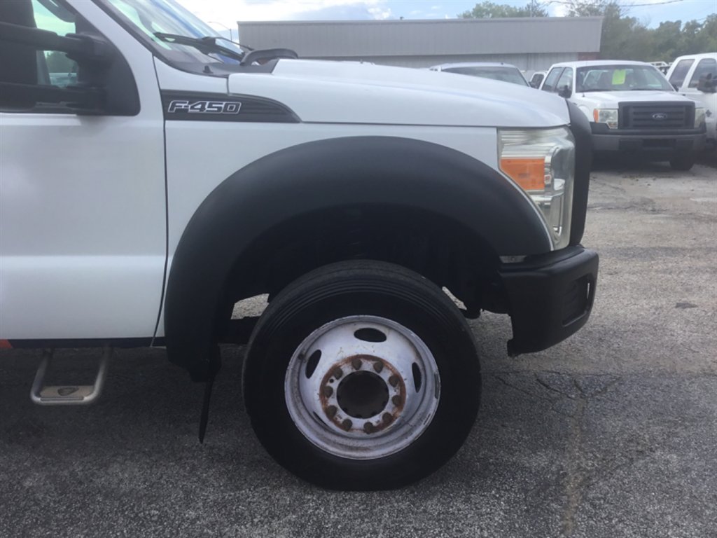 2011 Ford F-450 - $24,999