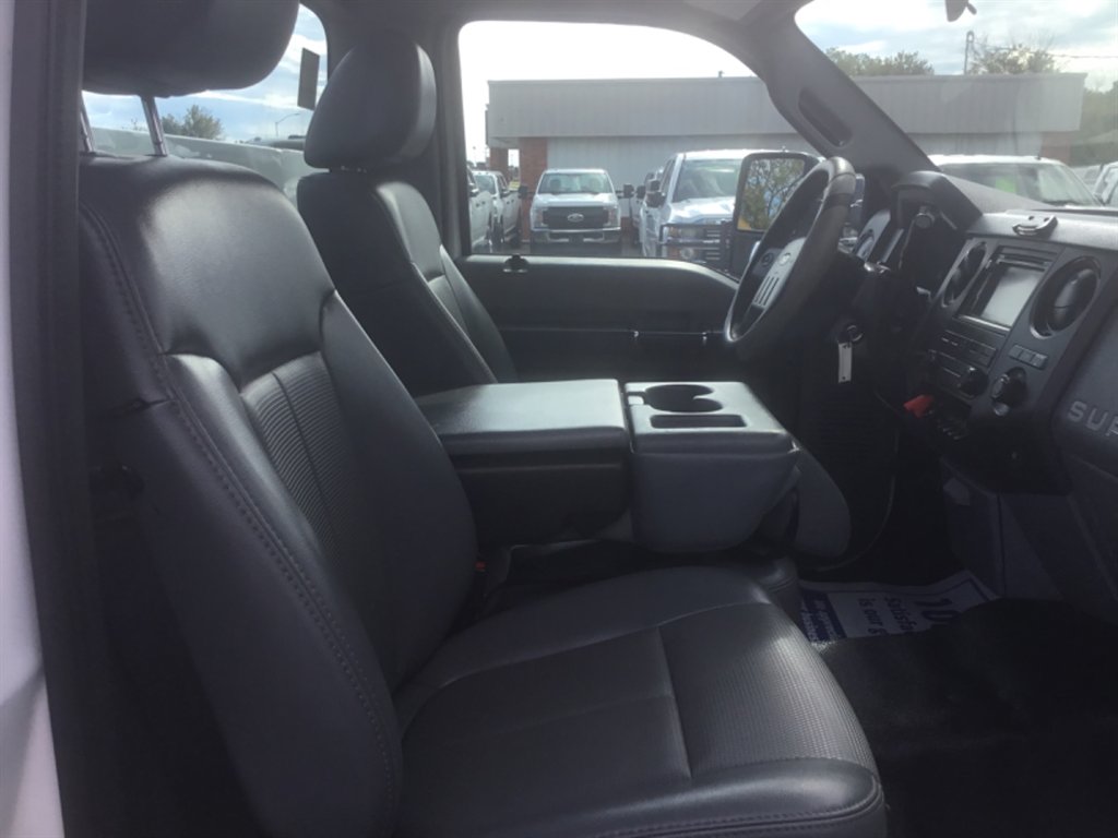 2011 Ford F-450 - $24,999