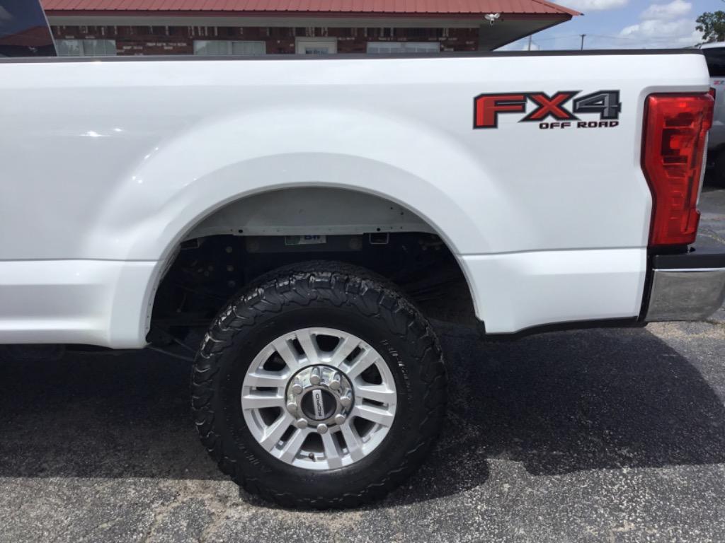 2018 Ford F250 - $23,999