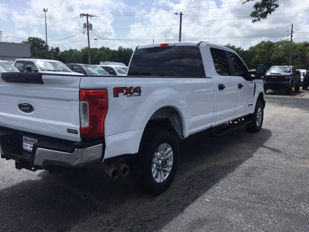 2018 Ford F250 - $23,999