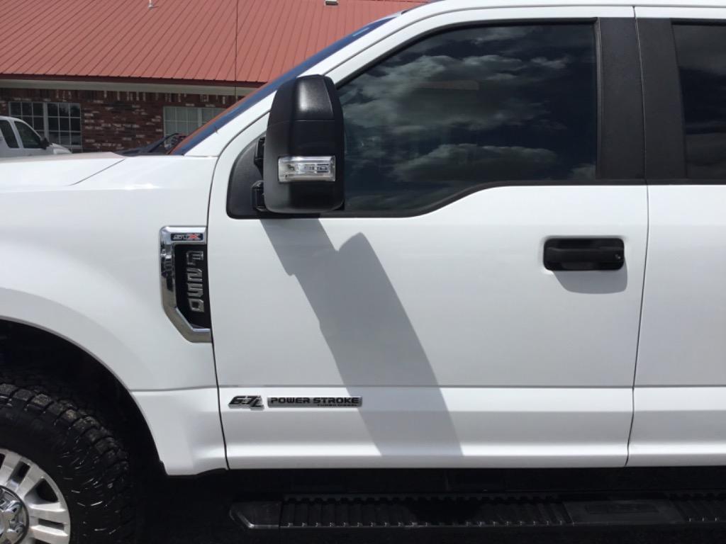 2018 Ford F250 - $23,999