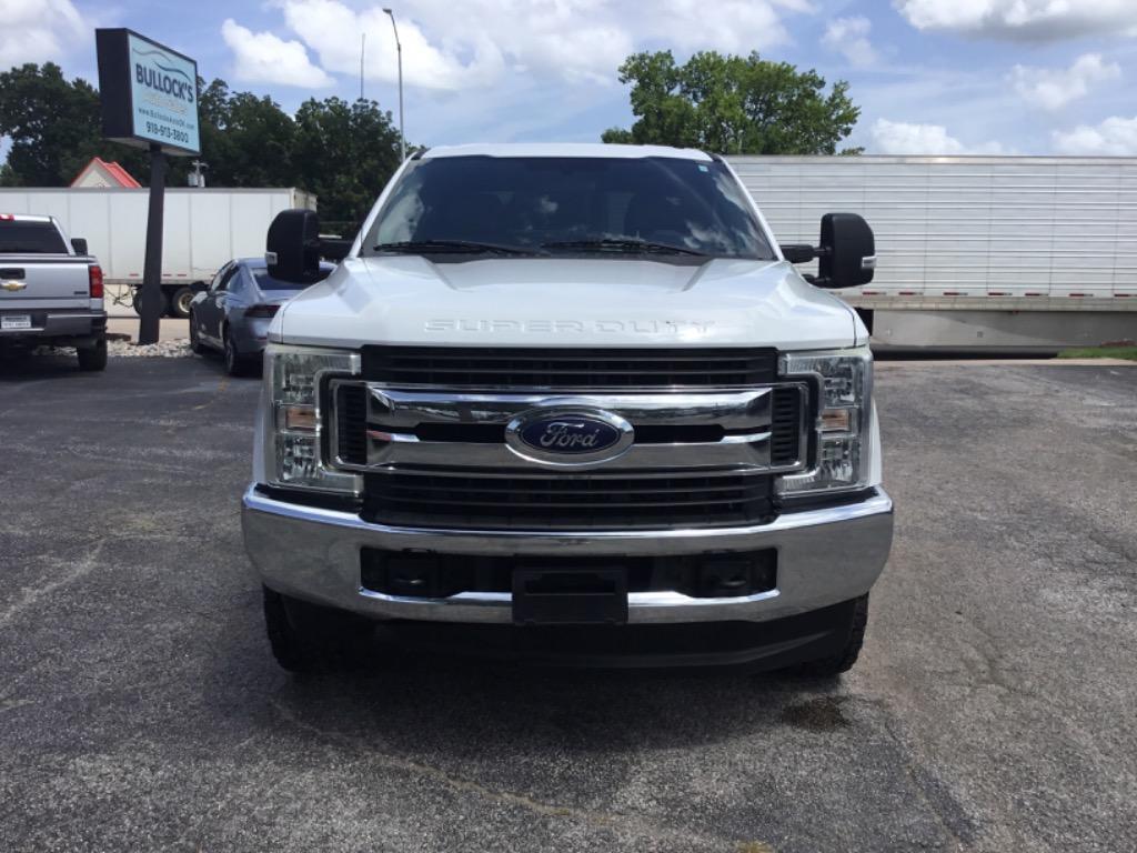2018 Ford F250 - $23,999