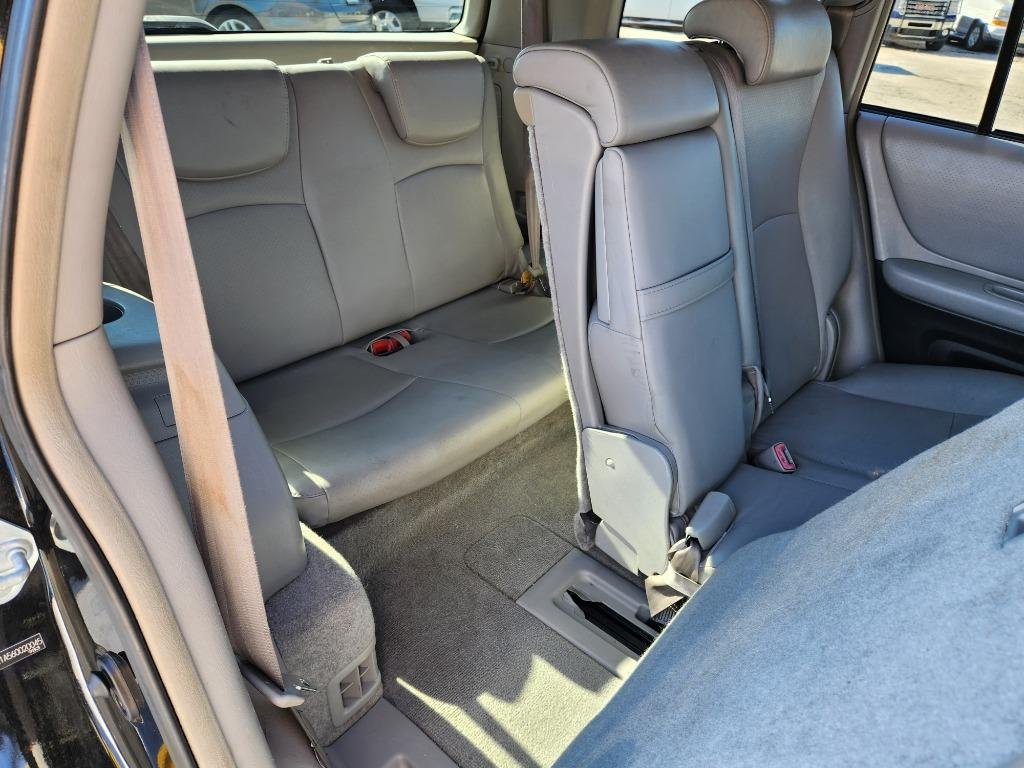 2006 Toyota Highlander - $3,999