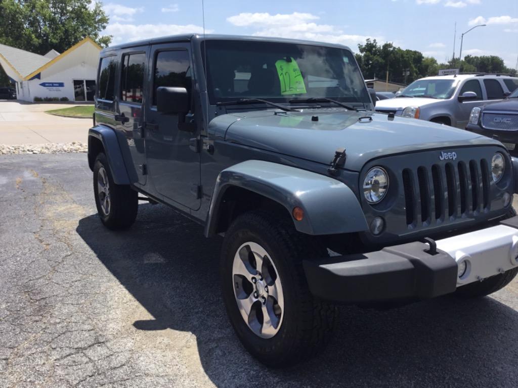 2014 Jeep Wrangler - $12,999
