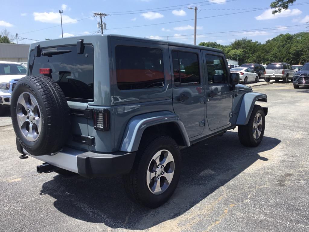 2014 Jeep Wrangler - $12,999