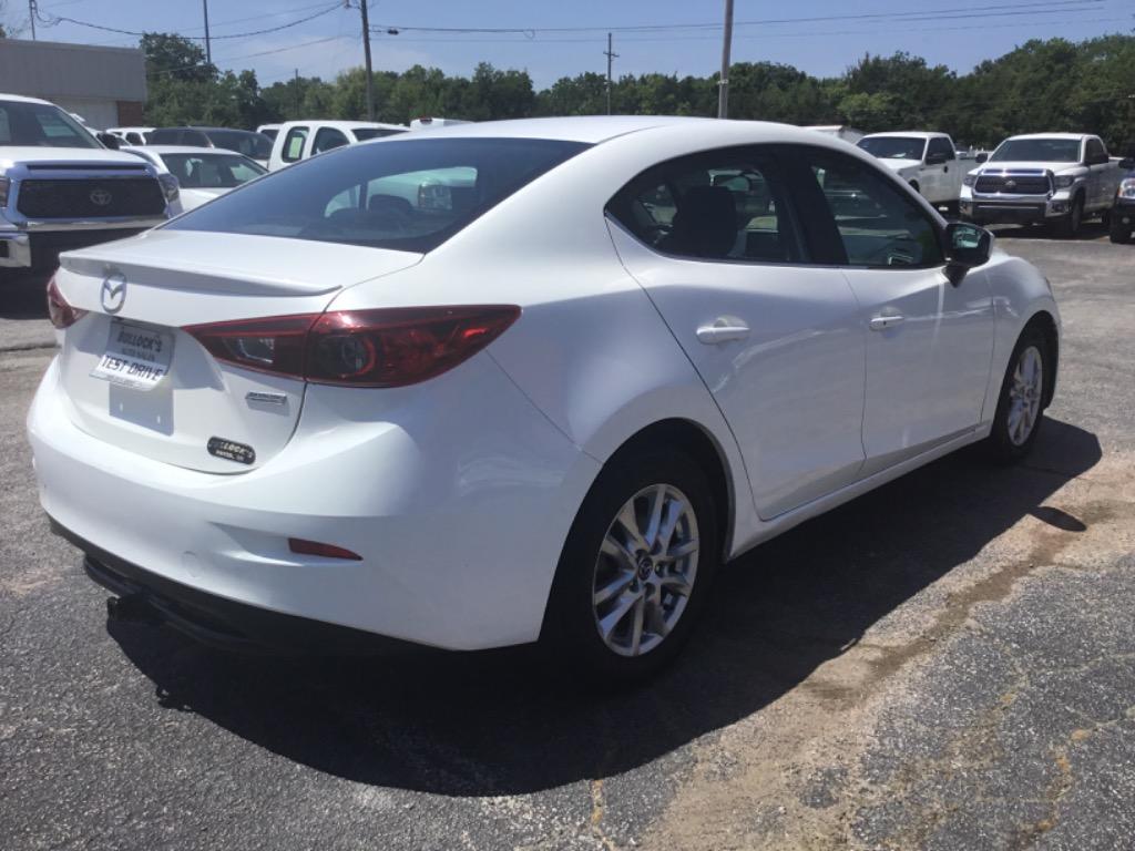 2016 MAZDA MAZDA3 - $7,999