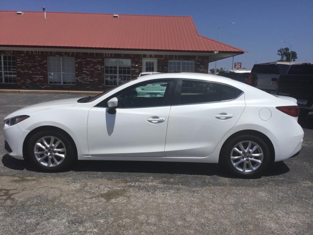 2016 MAZDA MAZDA3 - $7,999