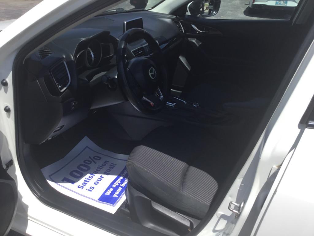 2016 MAZDA MAZDA3 - $7,999