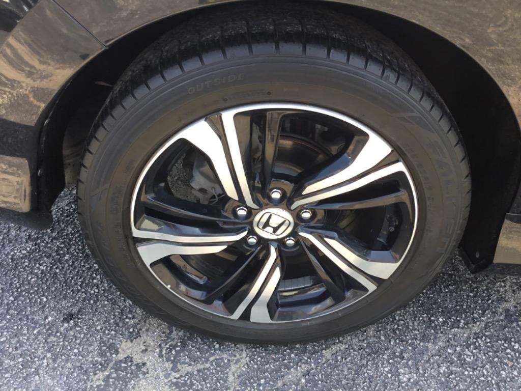 2017 Honda Civic - $8,999