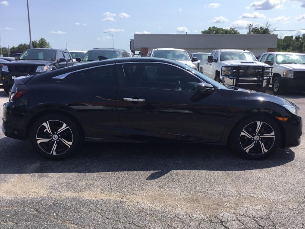 2017 Honda Civic - $8,999