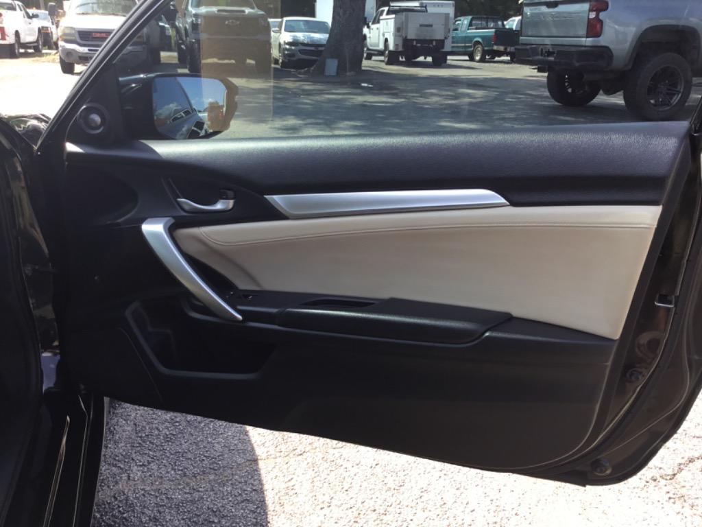 2017 Honda Civic - $8,999