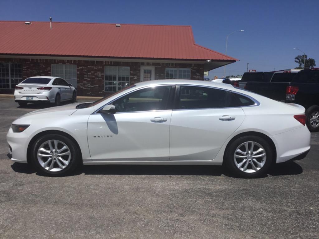 2016 Chevrolet Malibu - $4,999