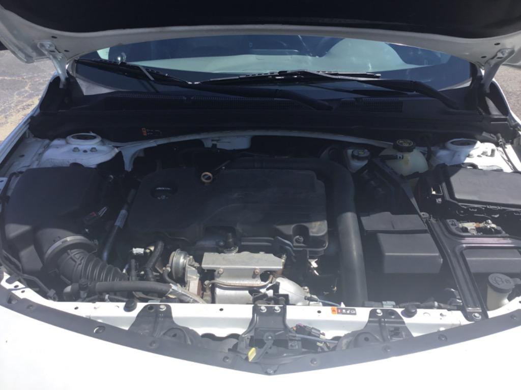 2016 Chevrolet Malibu - $4,999