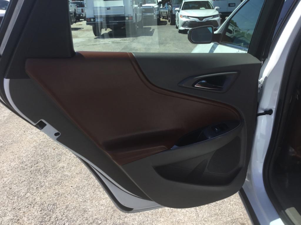 2016 Chevrolet Malibu - $4,999
