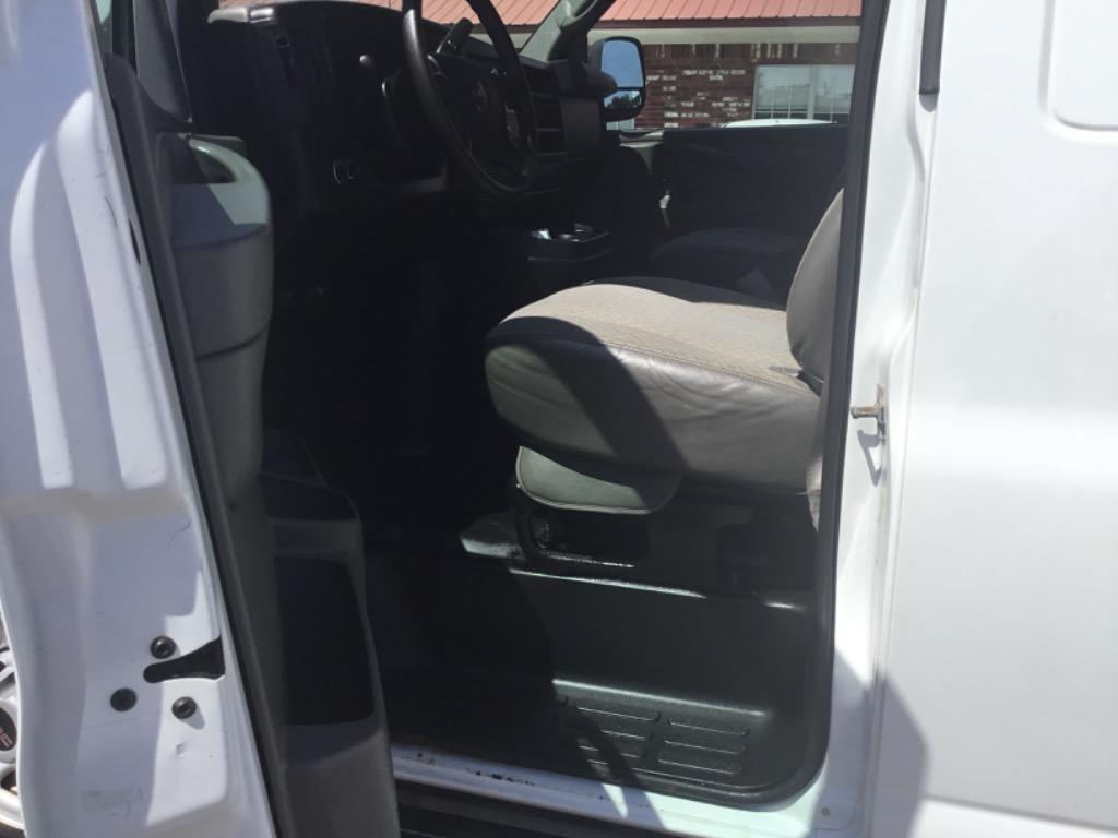 2014 GMC Savana - $15,999
