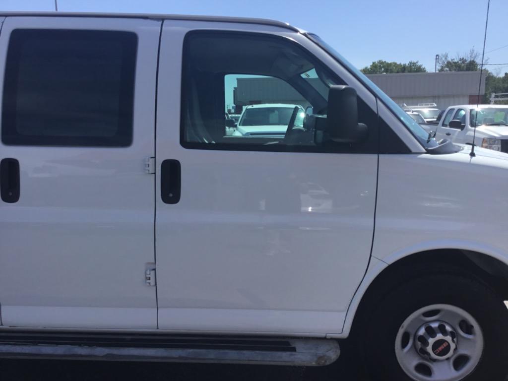 2014 GMC Savana - $15,999