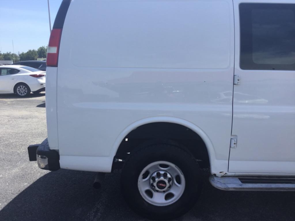 2014 GMC Savana - $15,999