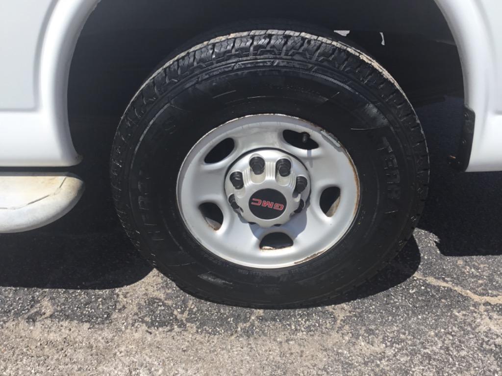 2014 GMC Savana - $15,999