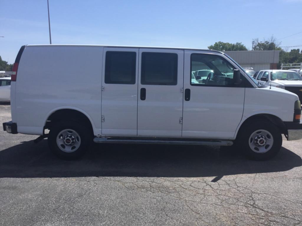2014 GMC Savana - $15,999